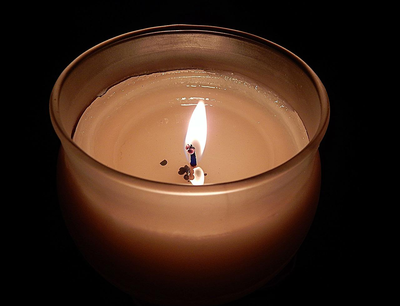 Are 3 wick candles better? 