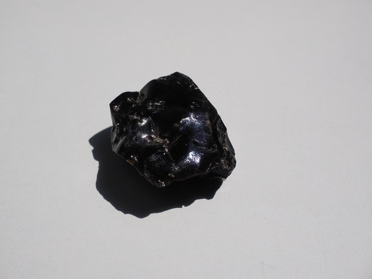 Is black obsidian toxic 