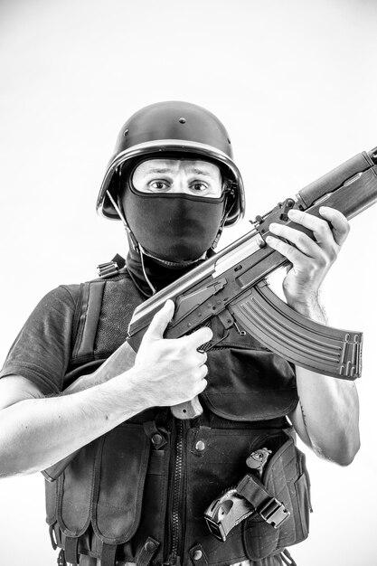 Can a bullet proof vest stop an AK 47? 