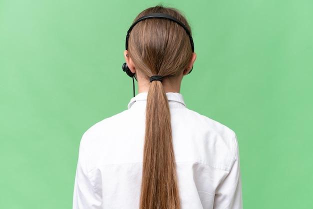 Can an older woman wear a ponytail? 