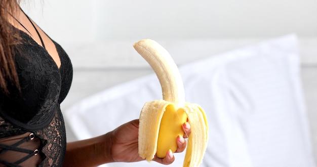 Can I eat banana with metronidazole? 