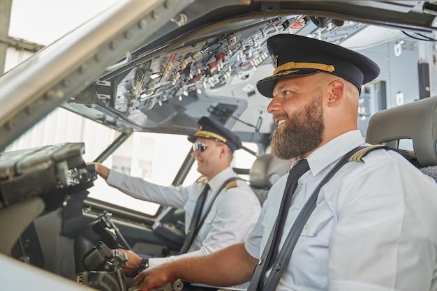 Are pilots happy? 