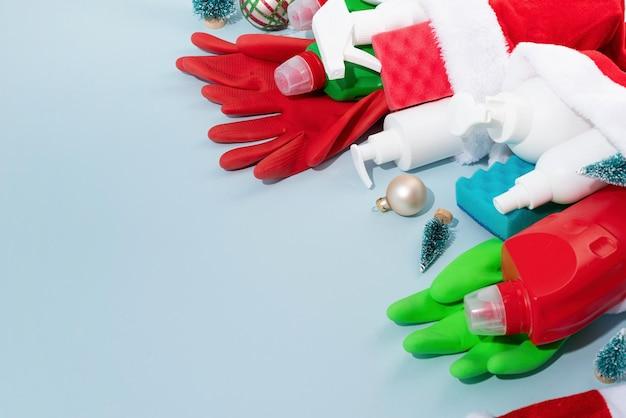 Can you touch the Elf on the Shelf with gloves 