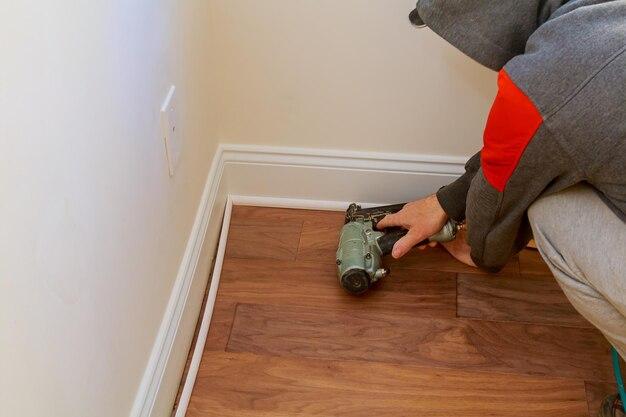 Can you use 18-gauge nails for baseboards? 