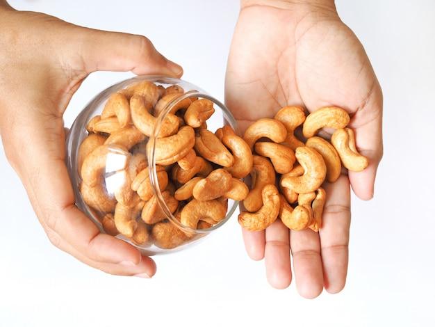 Do cashews cause inflammation 