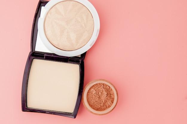 Do you put highlighter on before or after powder? 