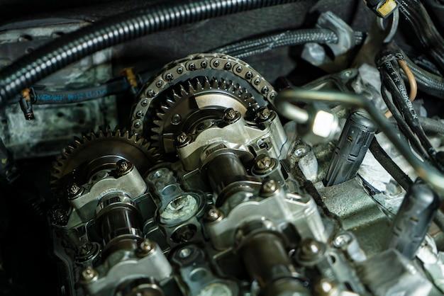 Does a Duramax have a timing chain? 