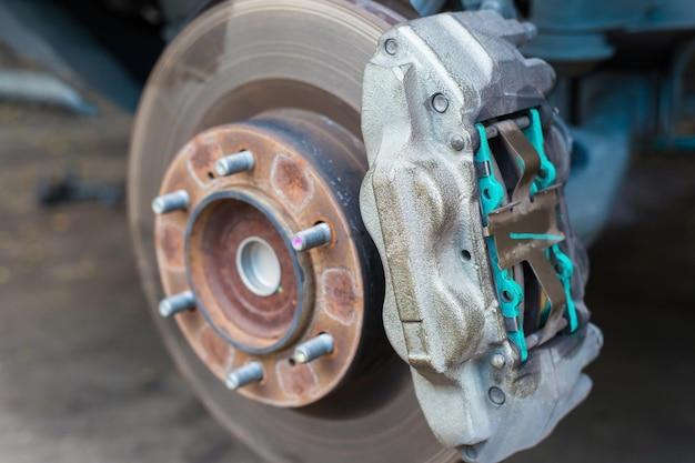 Does brake cleaner remove rust? 