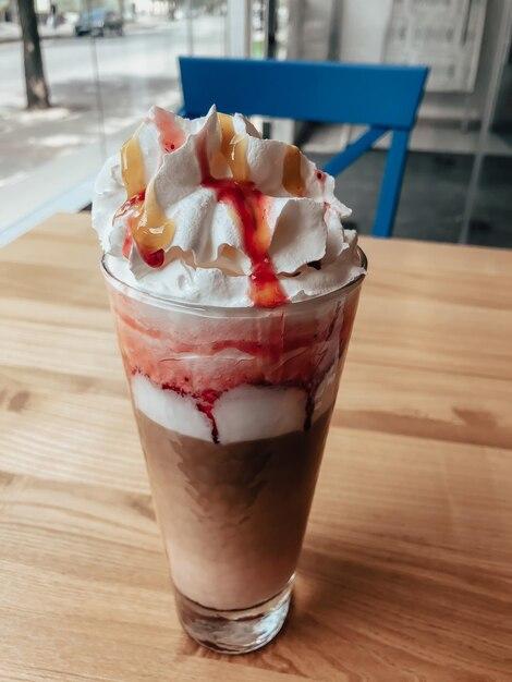 Does strawberry cream frappuccino have caffeine? 