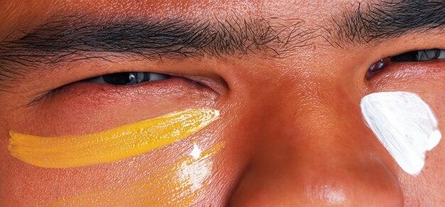 How long does turmeric stain your skin? 