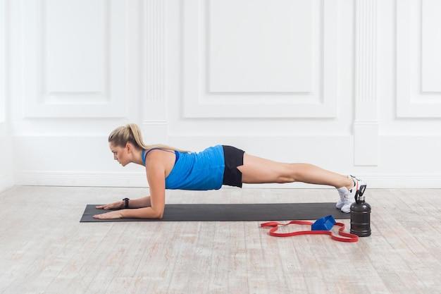 How many calories will a 1 minute plank burn 