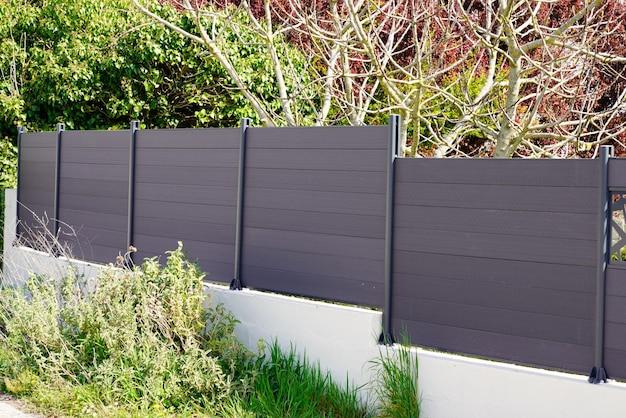 How much is a 200 foot privacy fence? 