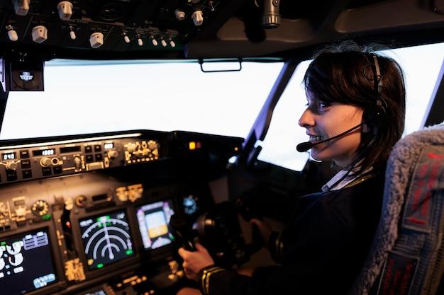 How much does an A380 captain make? 
