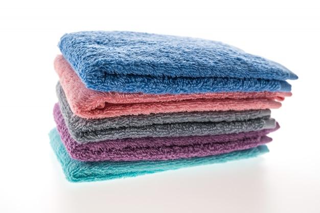 Is Dawn dish soap safe for microfiber towels? 