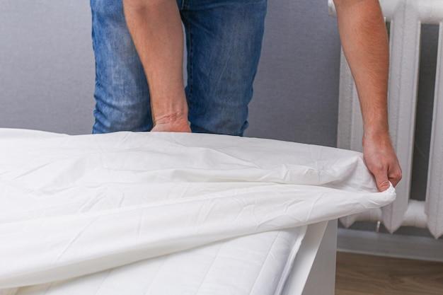Do you put a fitted sheet over a mattress pad? 