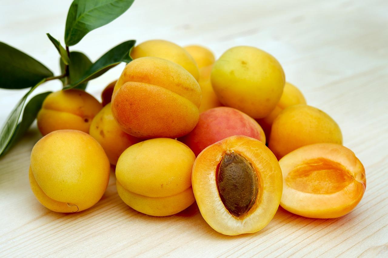 What is the meaning of apricot in color? 