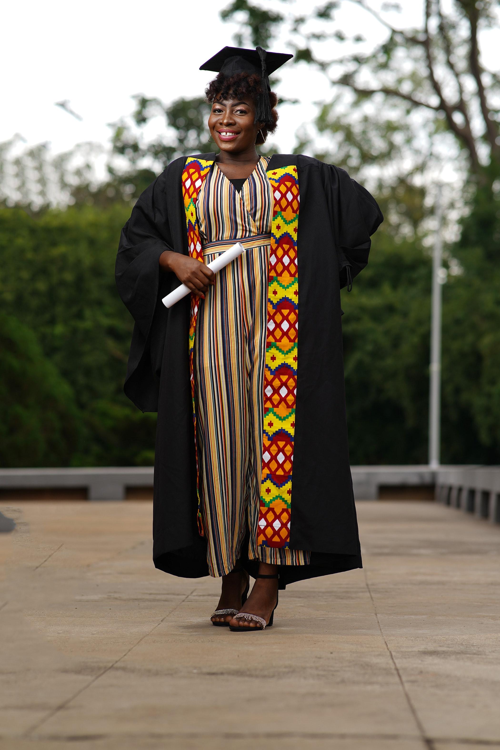 What does a black graduation gown mean? 