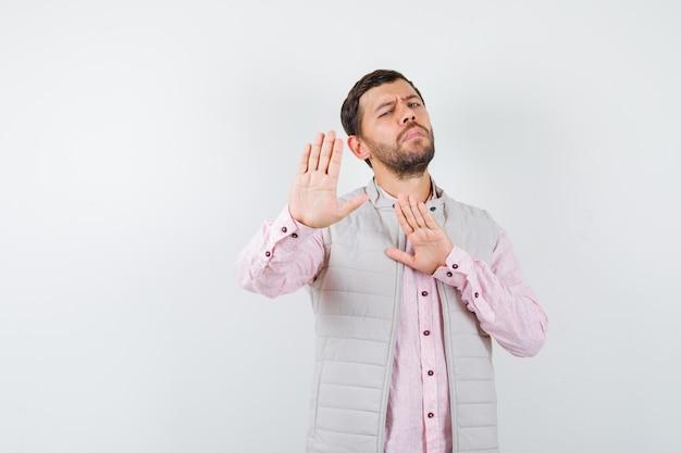 What does throwing sugar over your shoulder mean 