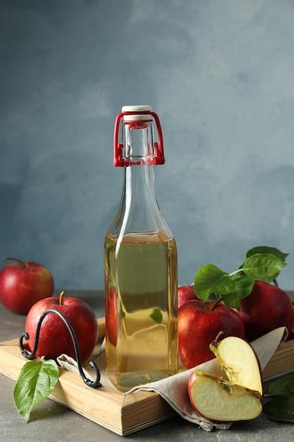 What happens if you mix apple cider vinegar and hydrogen peroxide? 