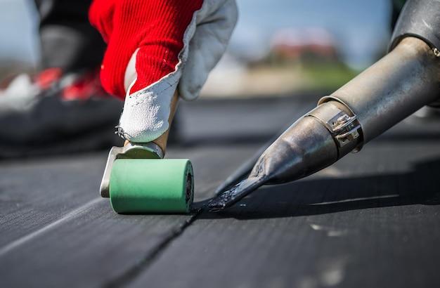 What is the difference between EPR and EPDM? 