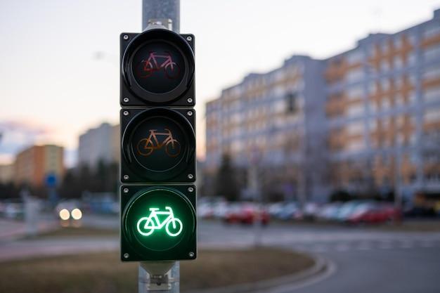 When a traffic signal light turns green you should? 