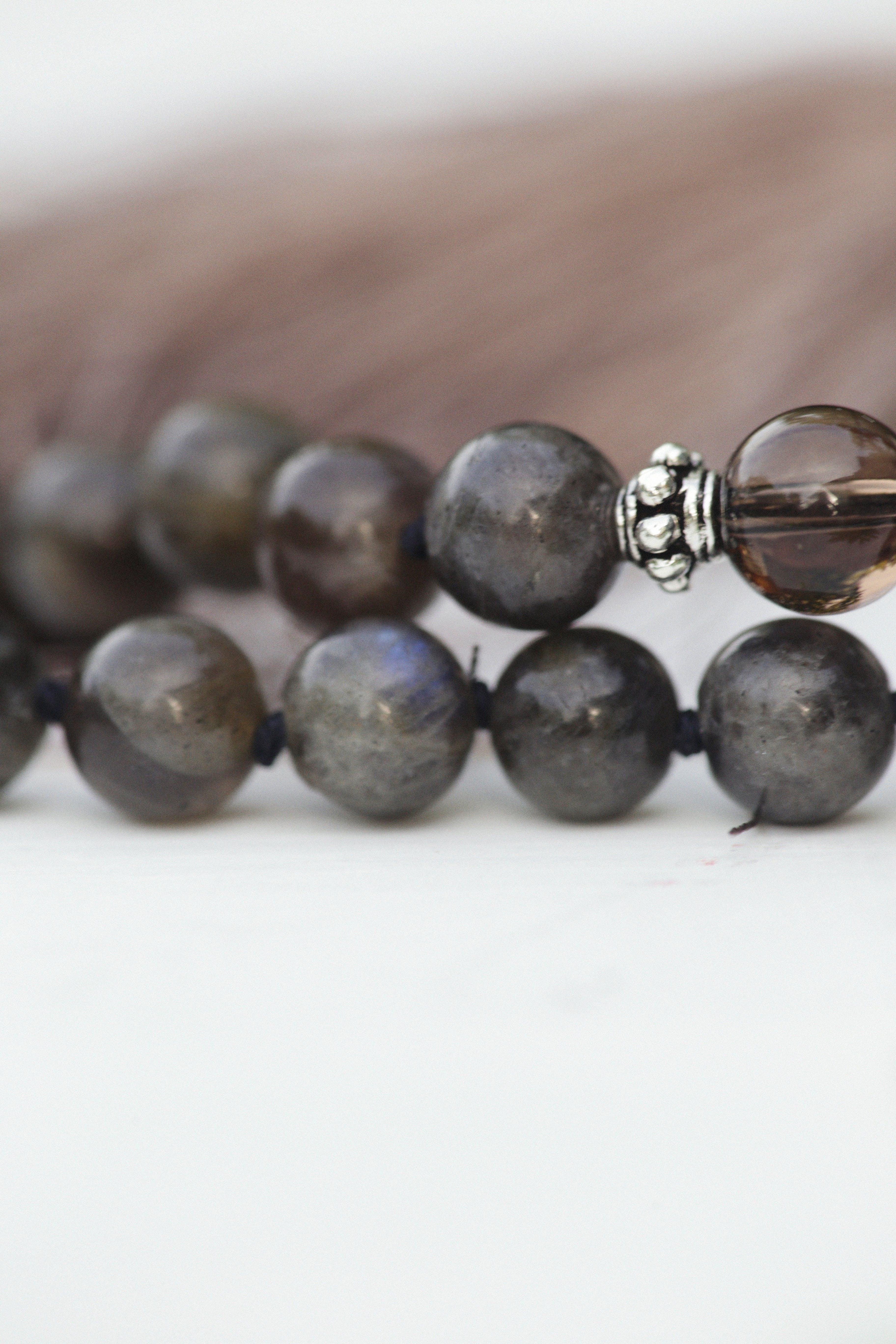 Where do you wear the Tiger eye bracelet 