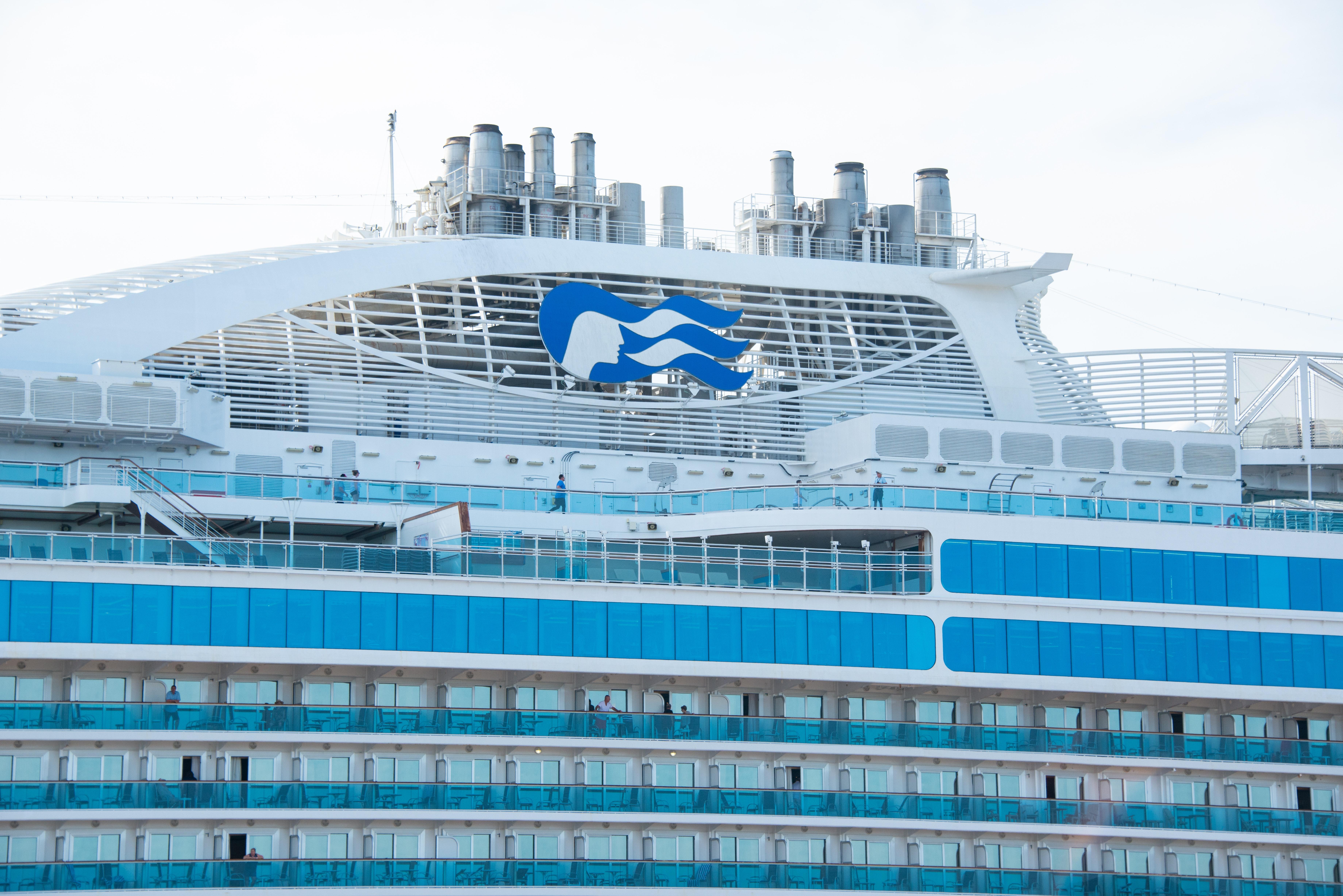 Which cruise line pays the best? 