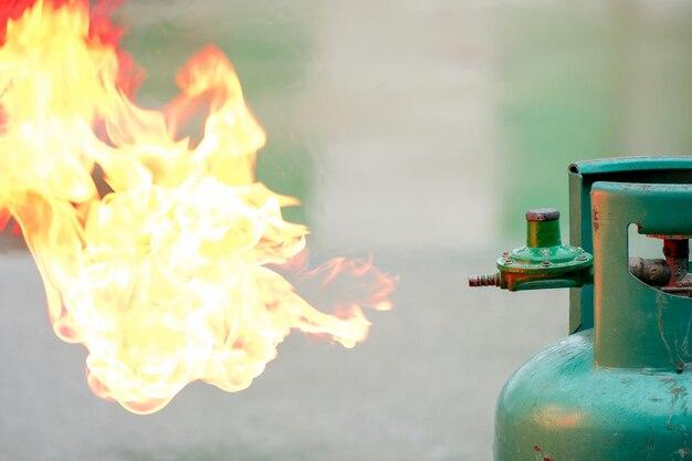 Will propane tanks explode from heat? 