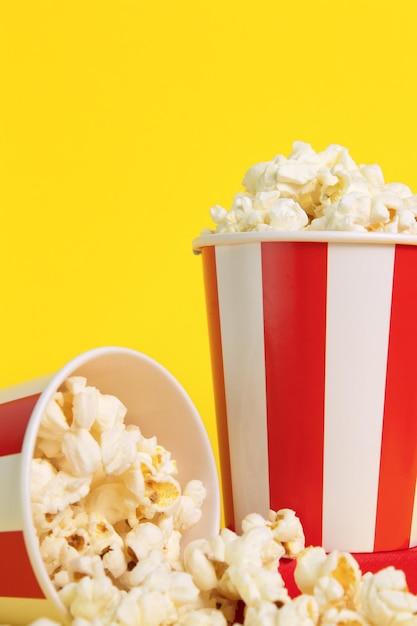 Do movie theaters use yellow or white popcorn 