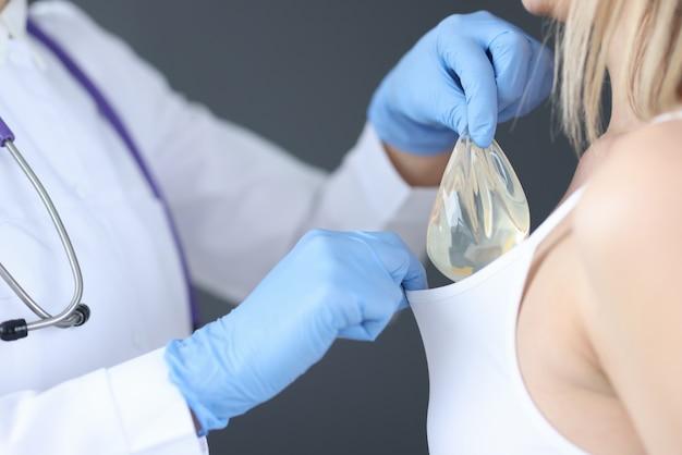 What is the divorce rate after breast implants 