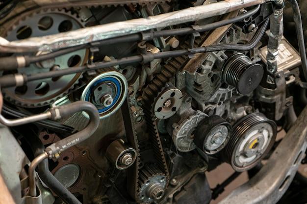 What does a worn timing chain sound like 